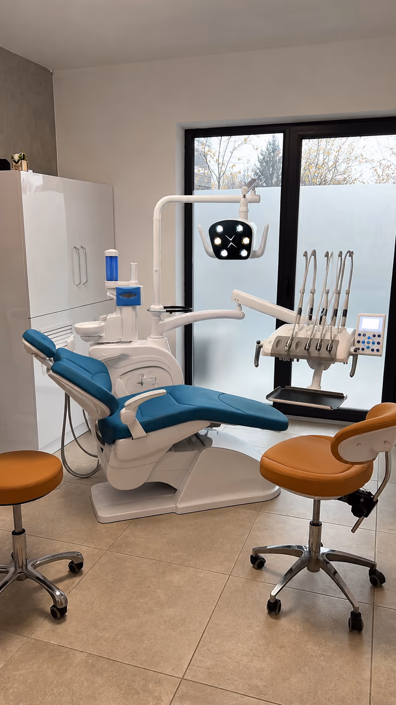 G3 dental chair in a supplied finished treatment-room reference image