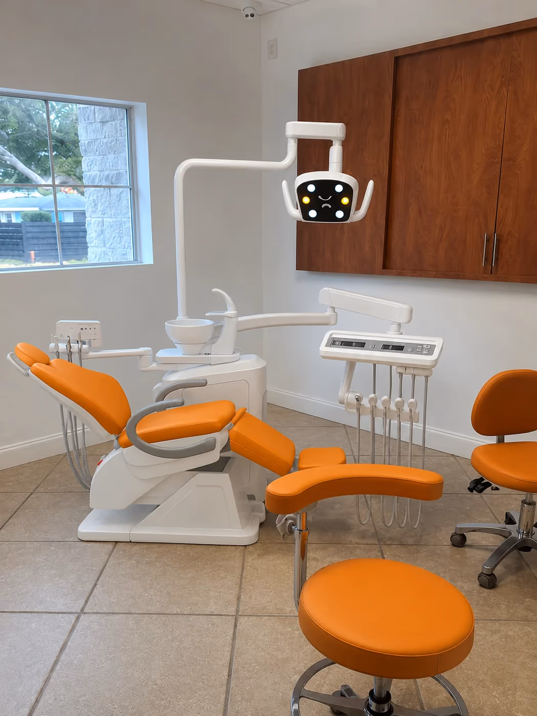 G5 dental chair clean clinical layout concept visual