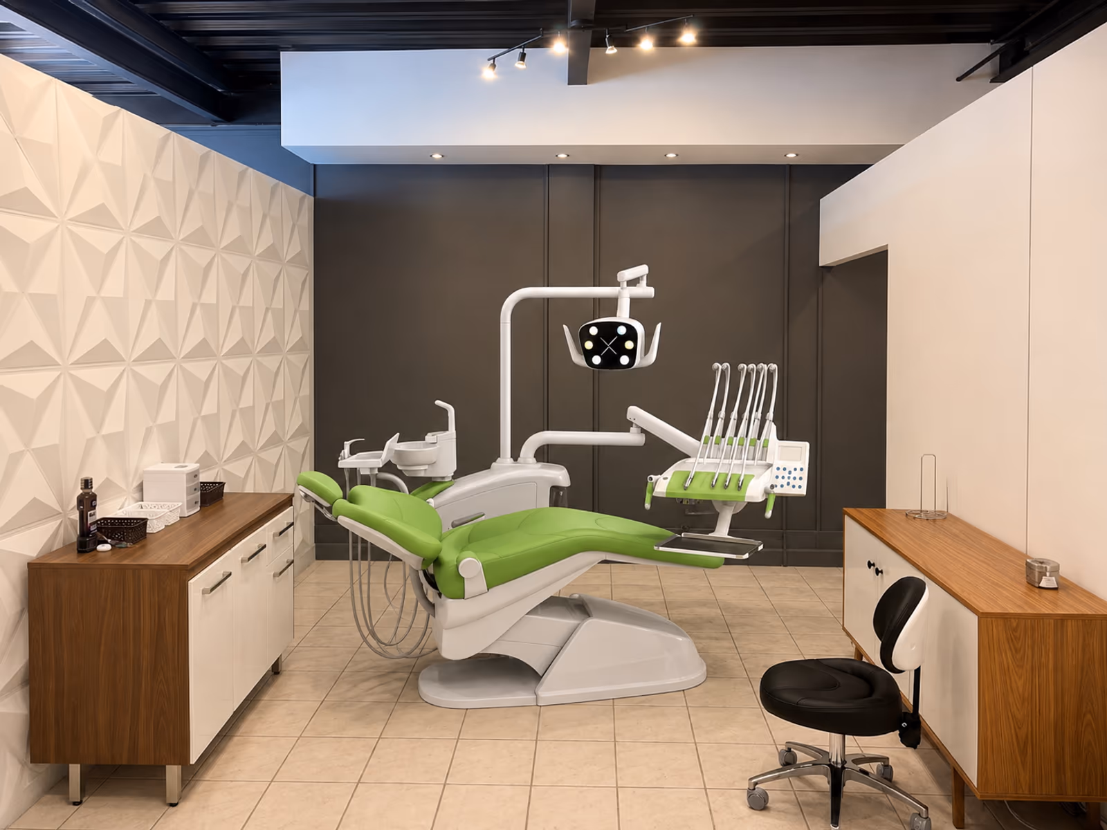 H5 dental chair in a finished treatment-room reference