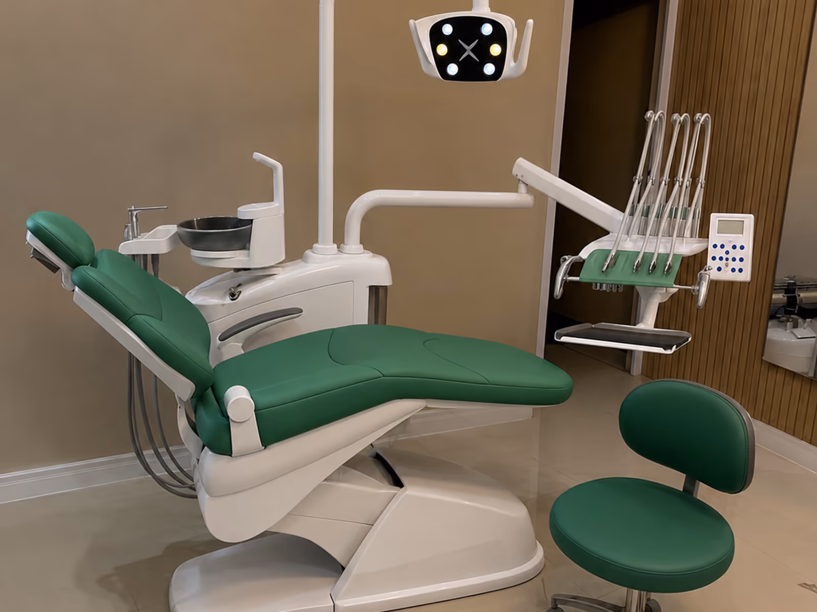 H5 dental chair in a finished treatment-room reference