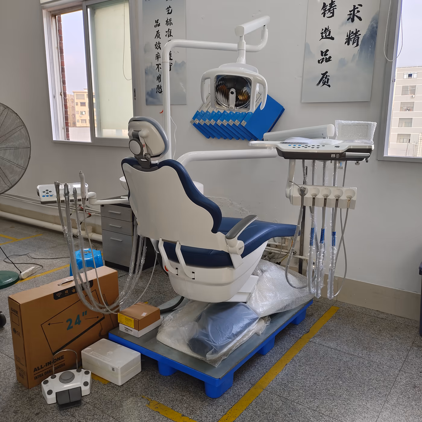 S610 dental chair in a supplied finished treatment-room reference image