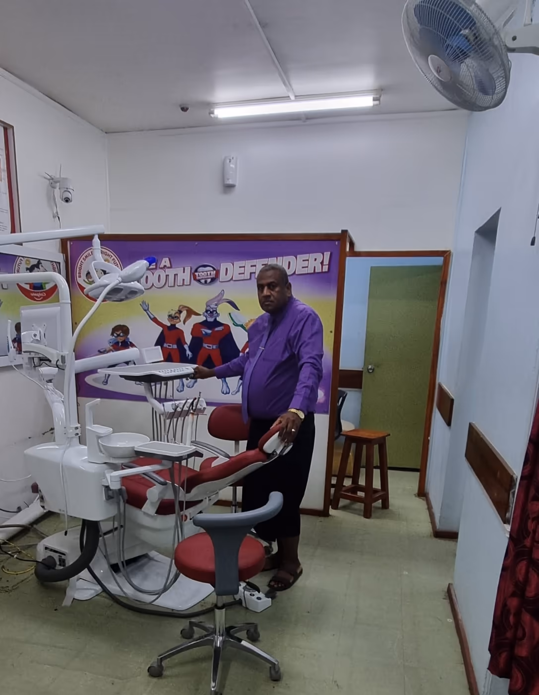 S620 dental chair in a supplied finished treatment-room reference image
