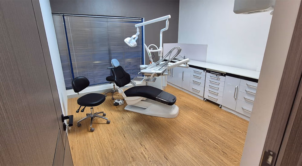 Black S670 dental chair installed in a customer treatment room in Seychelles