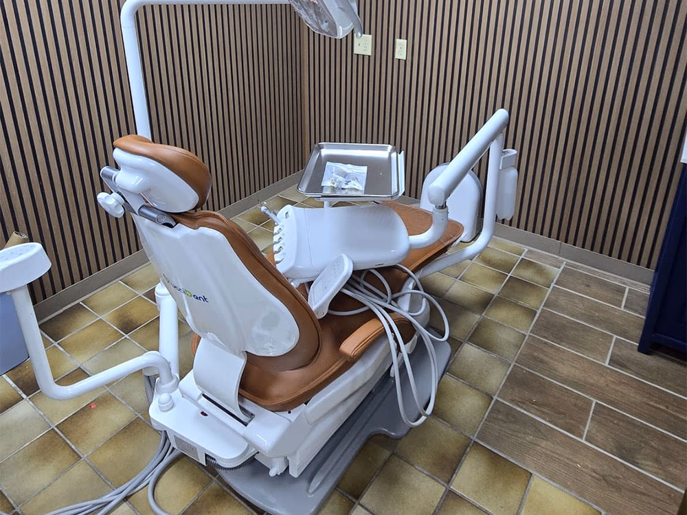 SL8500 Standard dental chair installed for a customer in the United States
